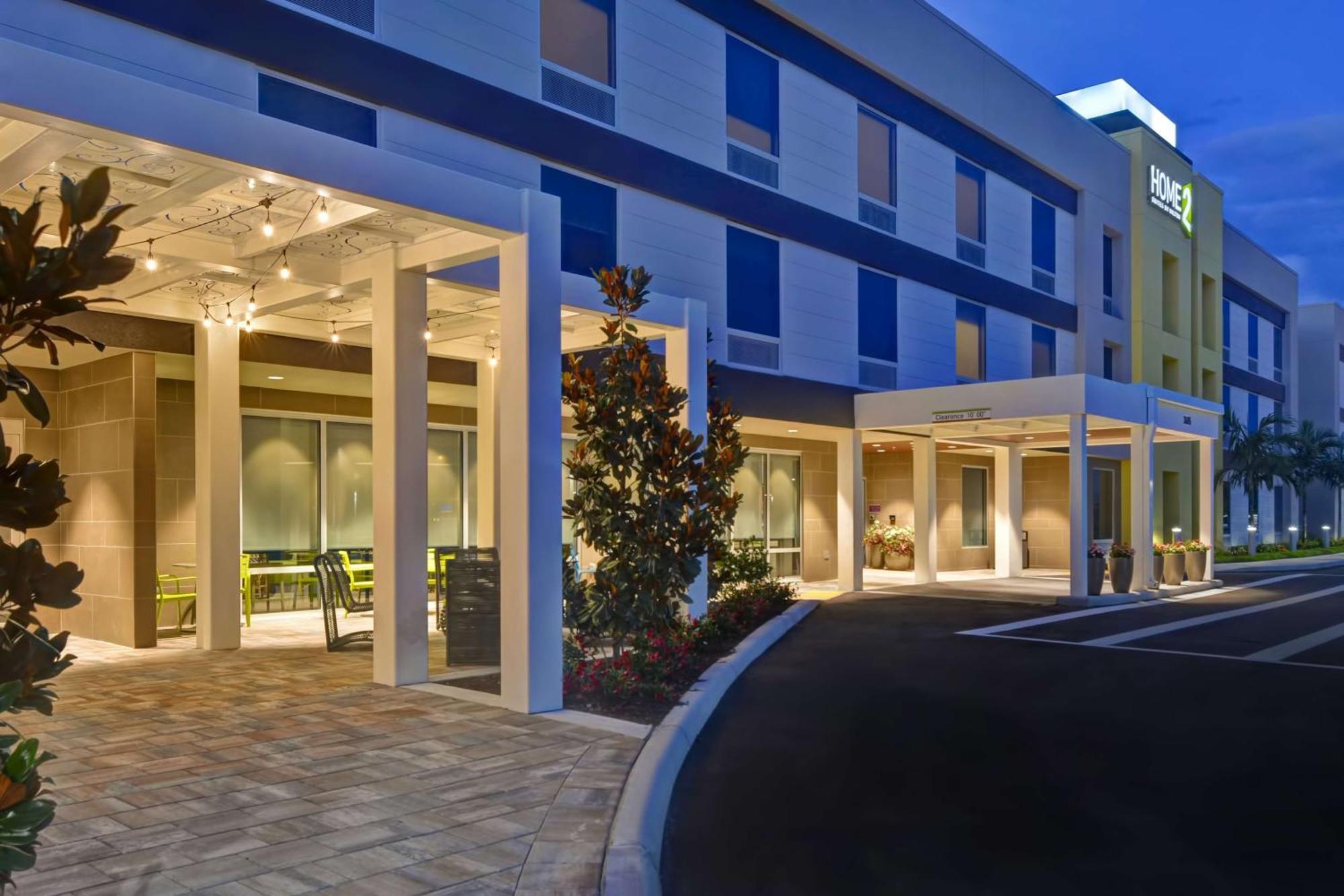 Home2 Suites By Hilton Naples I-75 Pine Ridge Road Exterior photo